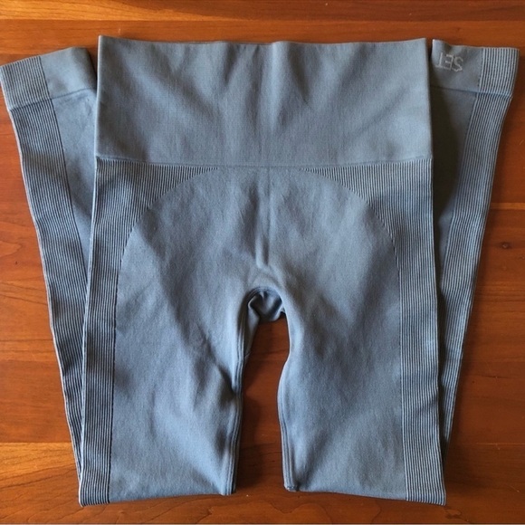 SET ACTIVE SCULPTFLEX high waisted Leggings in Gray women’s size S - Picture 3 of 10